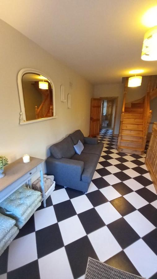 Holiday home Breathneach House Limerick